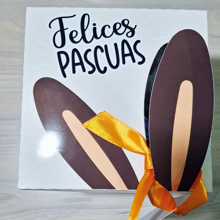 Cajita anaranjada de conejo de pascua libre de gluten y lactosa