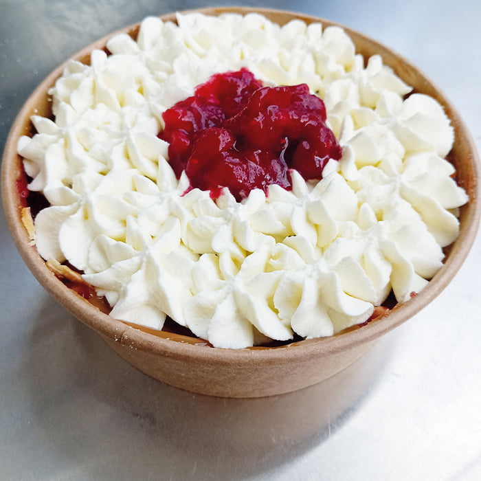 Torta hojarascas manjar -mermelada frambuesas