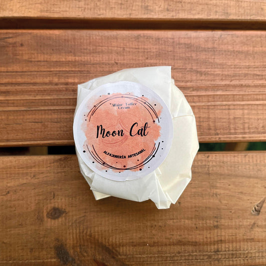 Alfajor moon cat toffe cream libre de gluten
