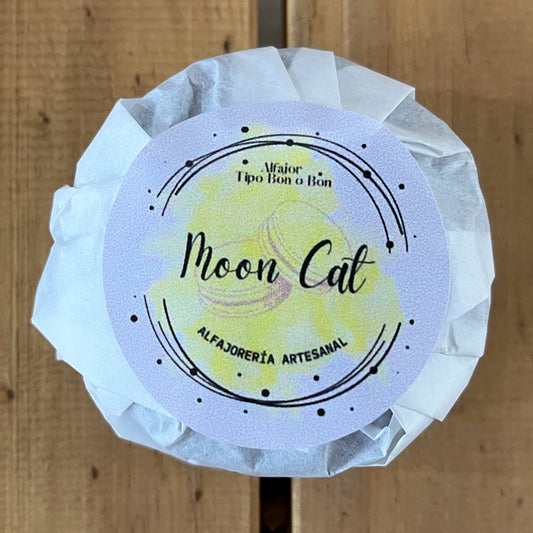 Alfajor Mooncat ,con lactosa sabor Bon o Bon